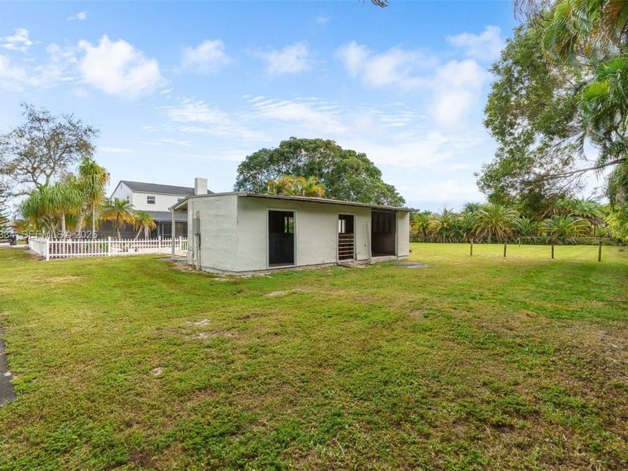 Property Image 77