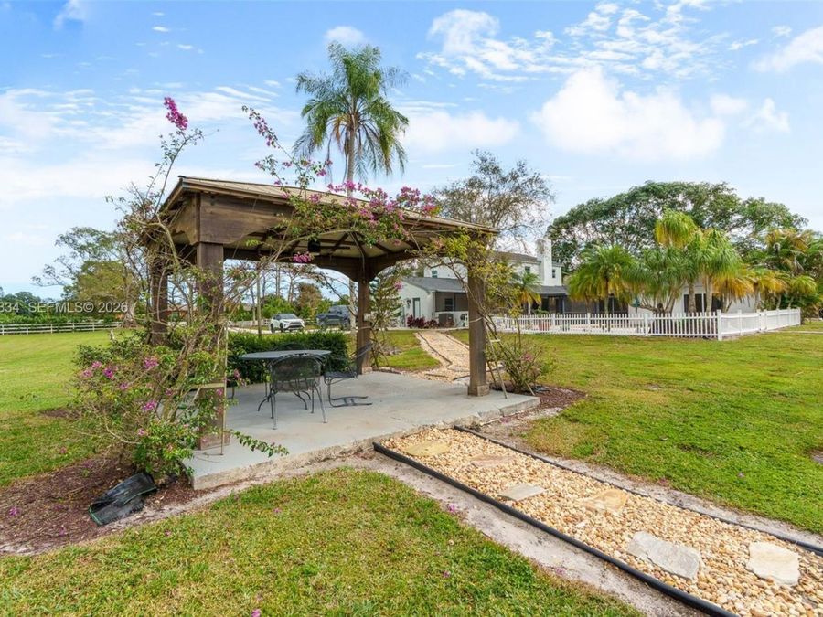 Property Image 87