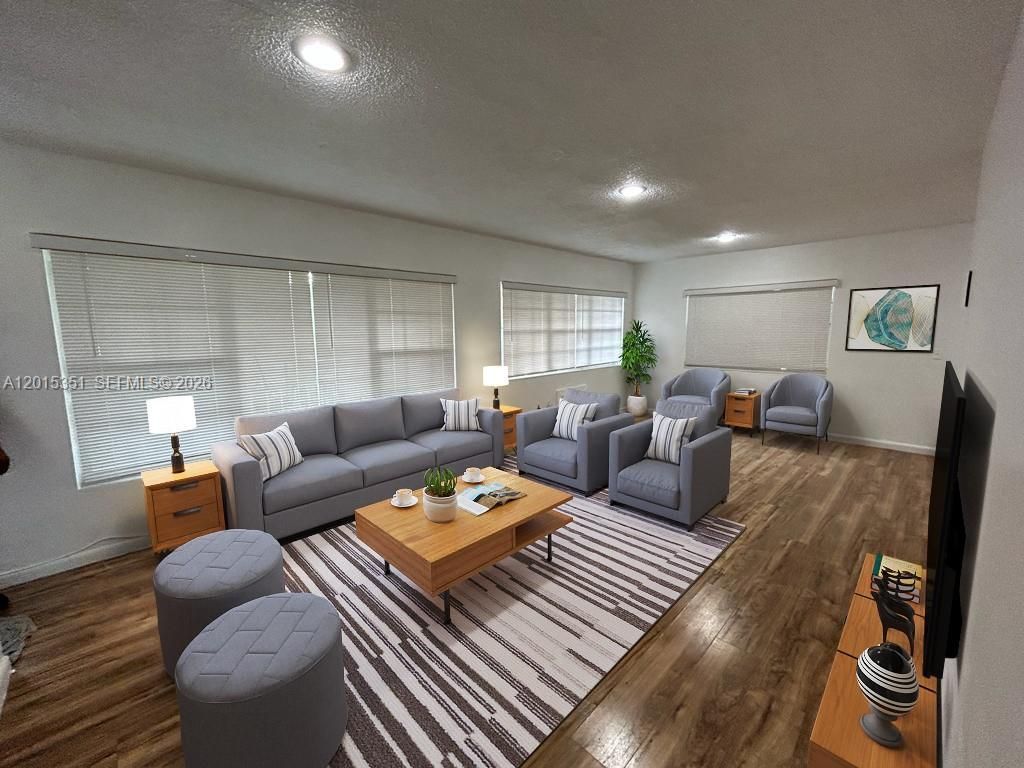 7920 East Dr , Unit 14, North Bay Village, FL 33141 Photo