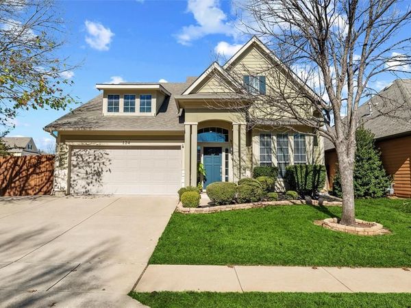124 Myrtle Creek, Grapevine, TX 76051