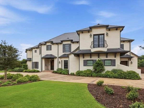 4153 Idlewild Drive, Fort Worth, TX 76107