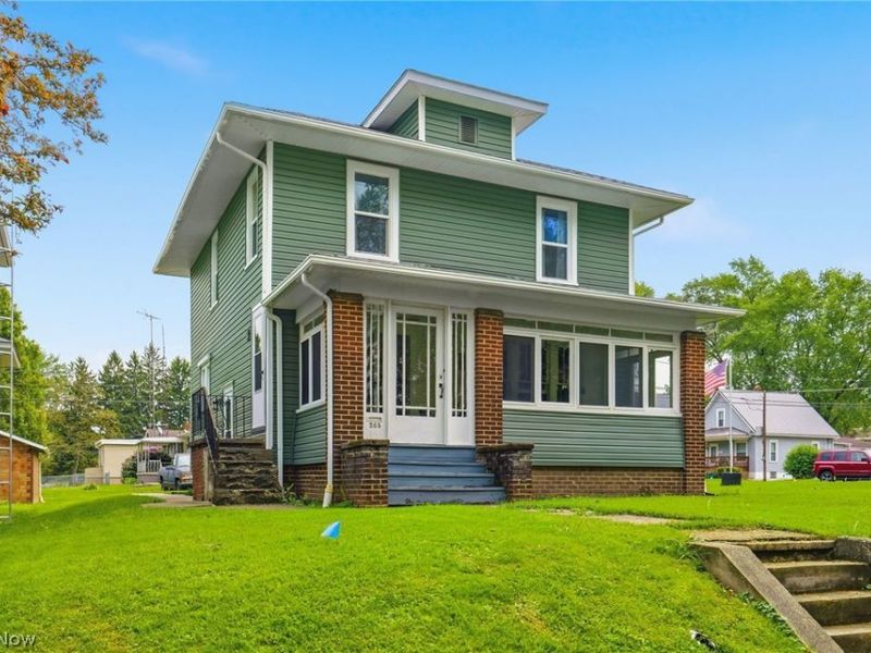 265 S Johnson Road, Sebring, OH 44672 Photo 3