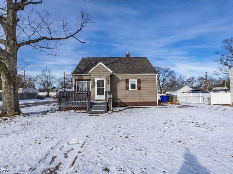 33 Pierce Avenue, Cuyahoga Falls, OH 44221 Photo 14