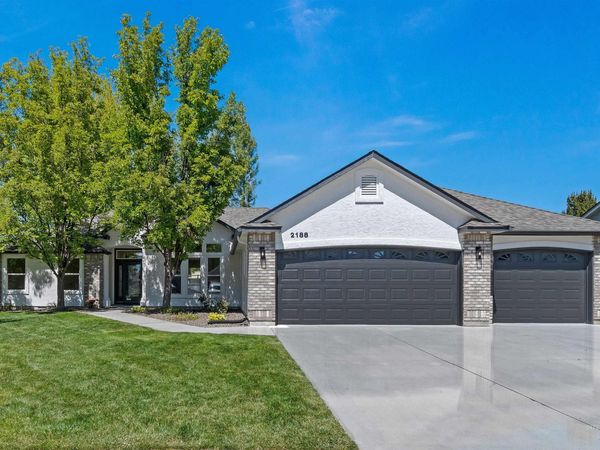 2188 E Skokie Dr, Eagle, ID 83616