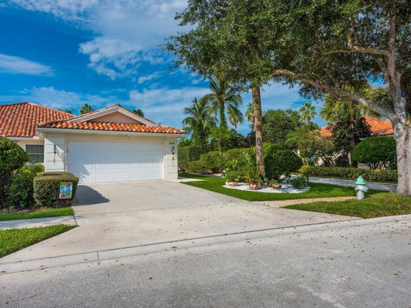 7068 Gila Lane, West Palm Beach, FL 33411