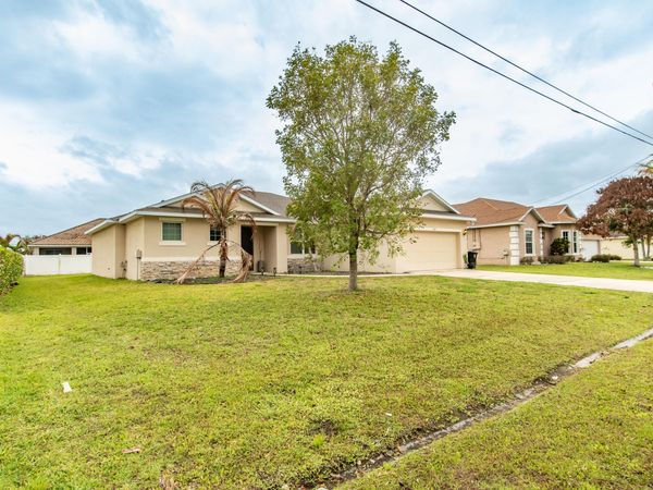 1244 SW Ermine Avenue, Port St. Lucie, FL 34953