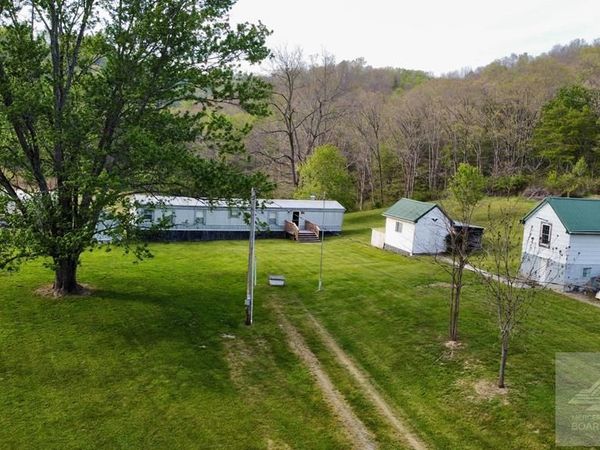 290&250 Hicks Hollow Road, Rock, WV 24747