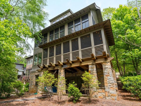 20 WATERDOG Dr, Crane Hill, AL 35053