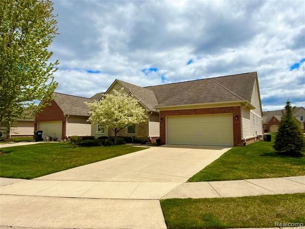 27992 Tremonte Drive , Lyon Twp, MI 48165
