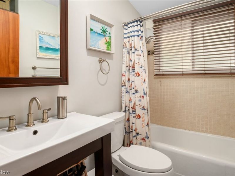 2398 Chestnut Drive, Westlake, OH 44145 Photo 18