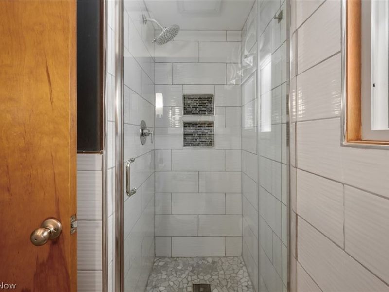 2398 Chestnut Drive, Westlake, OH 44145 Photo 24