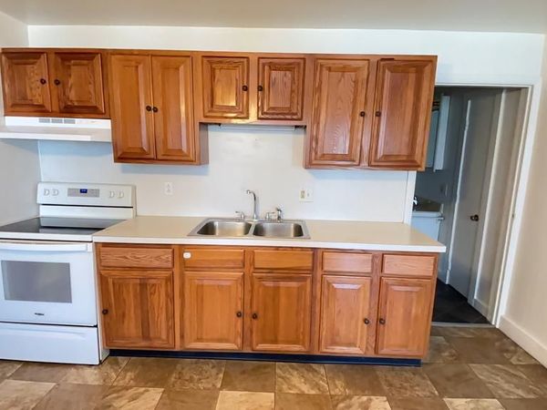 408 LINDEN GROVE ROAD , NEW HOLLAND, PA 17557