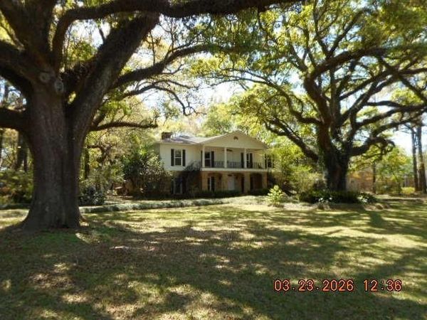 4601 Bit & Spur Road , Mobile, AL 36608