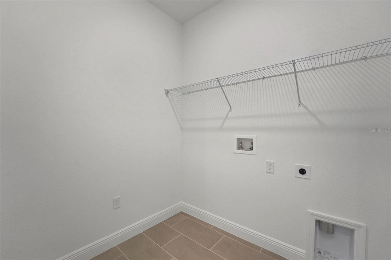 1001 Fiesta Key Circle , Lady Lake, FL 32159 Photo