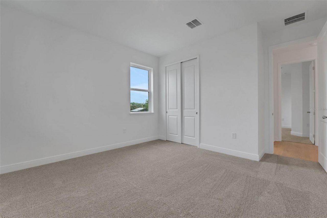 1001 Fiesta Key Circle , Lady Lake, FL 32159 Photo