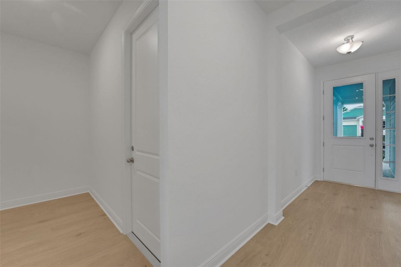 1001 Fiesta Key Circle , Lady Lake, FL 32159 Photo