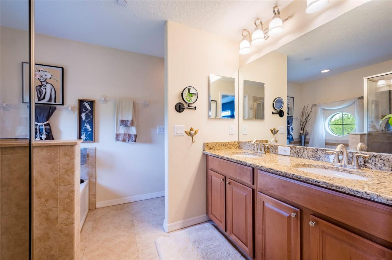 10144 Arbor Run Drive, Unit 112, Tampa, FL 33647 Photo