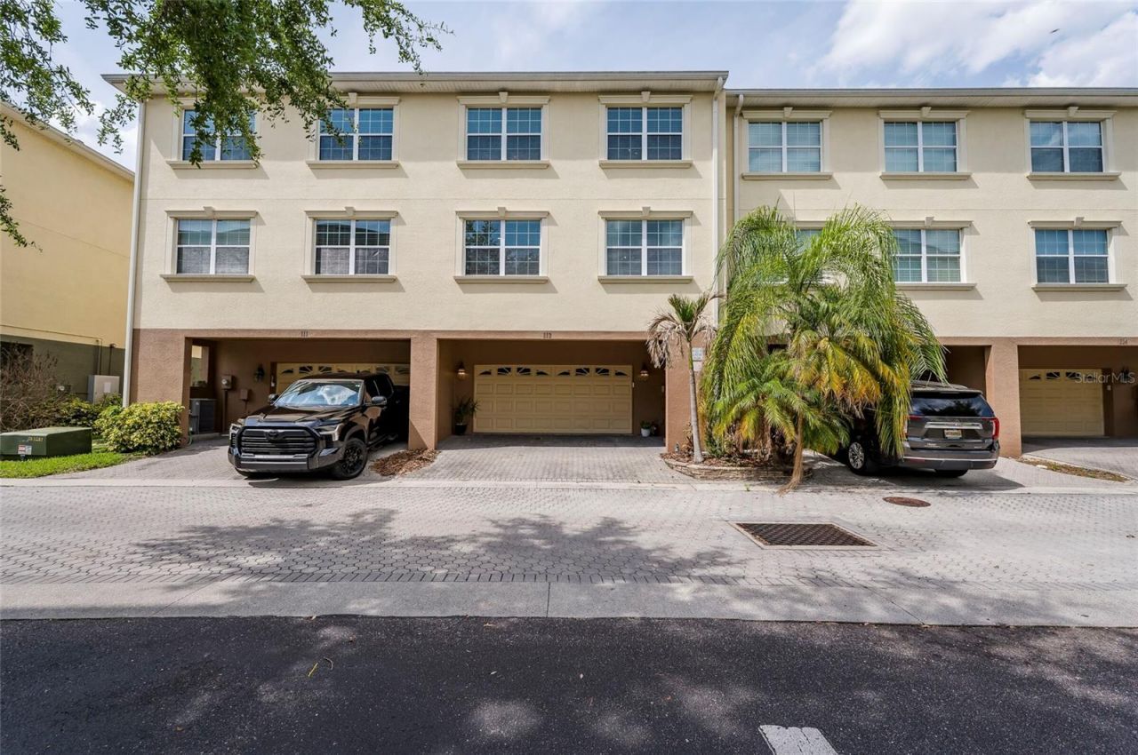 10144 Arbor Run Drive, Unit 112, Tampa, FL 33647 Photo