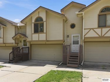 307 E 17th Avenue , Bellevue, NE 68005