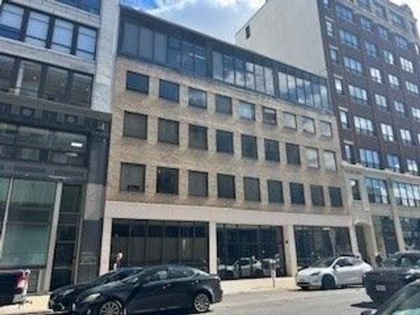 200 Lincoln St, Unit 403, Boston, MA 02111