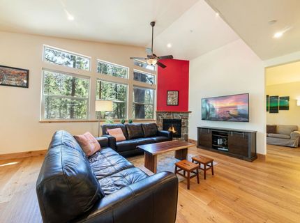 11320 Wolverine Circle, Truckee, CA 96161 Photo