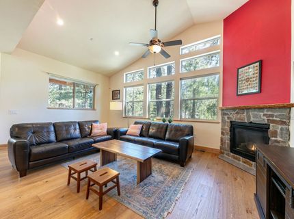 11320 Wolverine Circle, Truckee, CA 96161 Photo