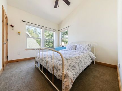 11320 Wolverine Circle, Truckee, CA 96161 Photo