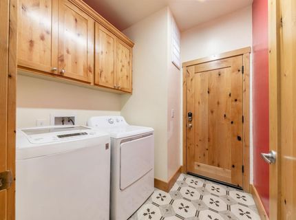 11320 Wolverine Circle, Truckee, CA 96161 Photo