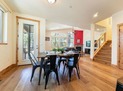 11320 Wolverine Circle, Truckee, CA 96161 Photo