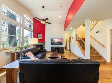 11320 Wolverine Circle, Truckee, CA 96161 Photo