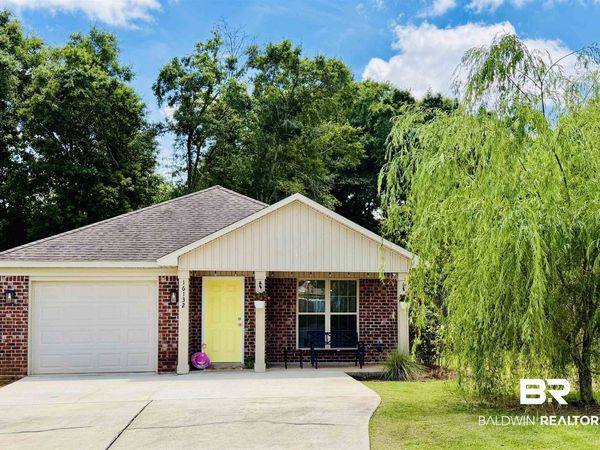 16132 Hoiles Avenue, Silverhill, AL 36576