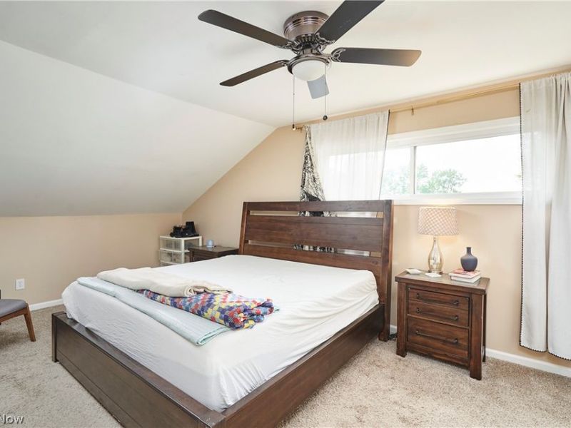 3091 N Bender Avenue, Akron, OH 44319 Photo 13