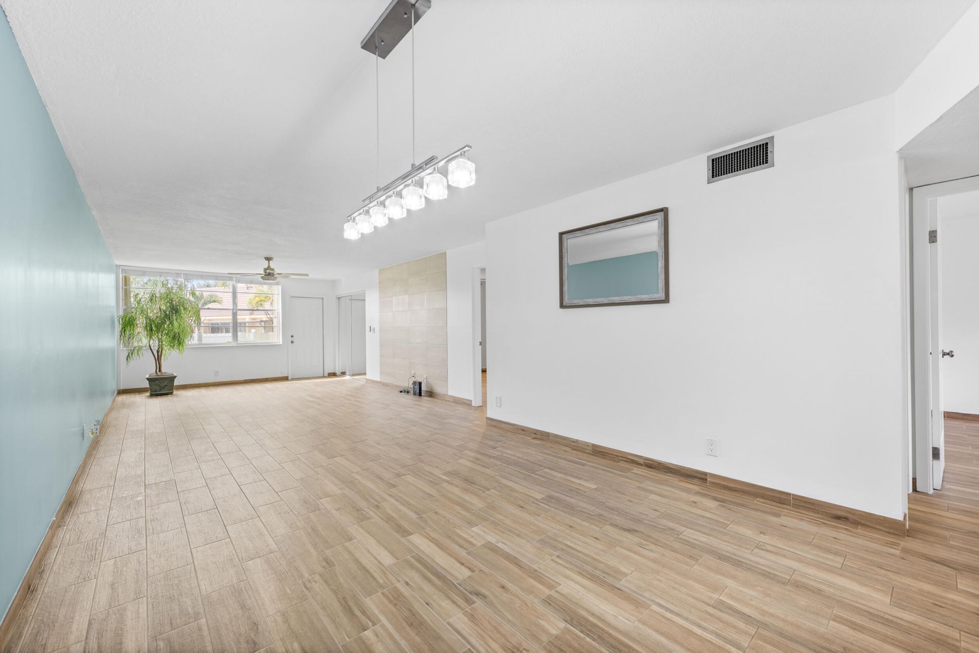 2865 SW 22nd Avenue, Unit 105, Delray Beach, FL 33445 Photo