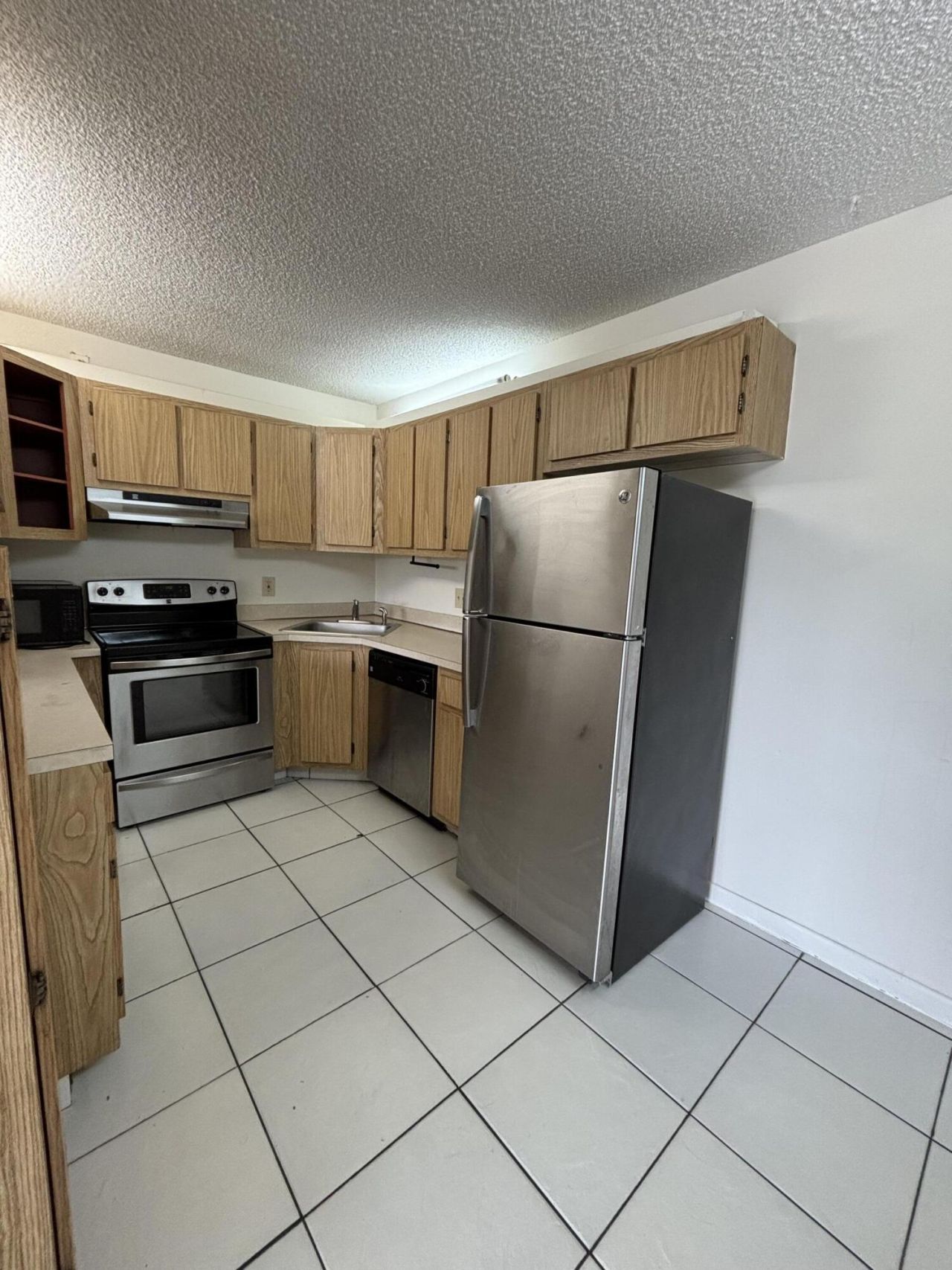 724 Sunny Pine Way, Unit D2, Greenacres, FL 33415 Photo