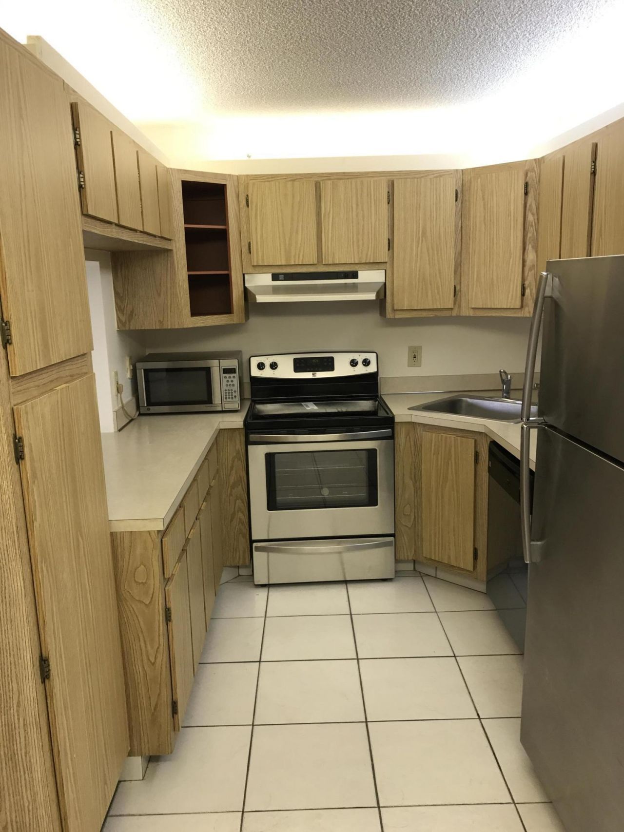 724 Sunny Pine Way, Unit D2, Greenacres, FL 33415 Photo