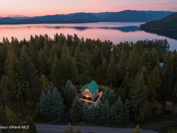 133 Gold Hill Cir , Sagle, ID 83860