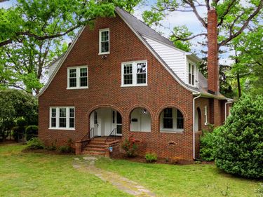 557 S ELLISON LN, WAYNESBORO, VA 22980