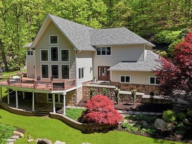 4757 UPPER MOUNTAIN ROAD, NEW HOPE, PA 18938