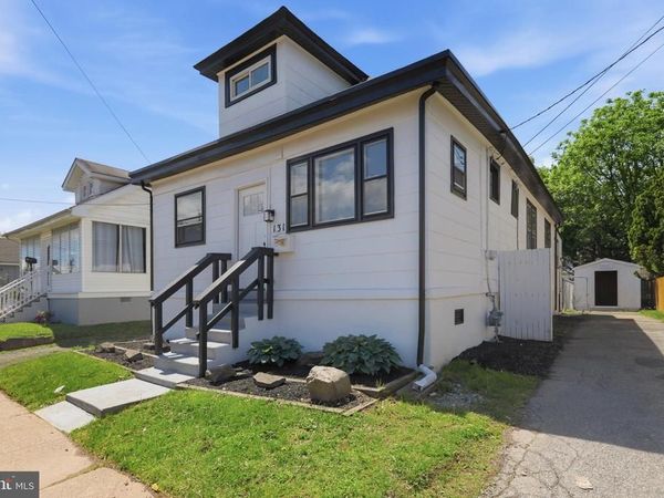 131 HOMECREST AVENUE, EWING, NJ 08638