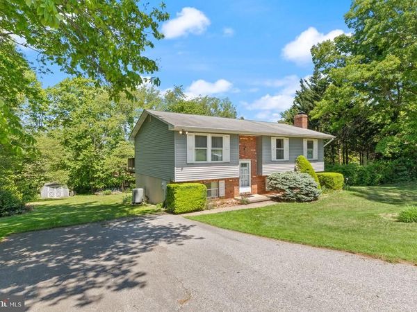 622 BARNES AVENUE, WESTMINSTER, MD 21157