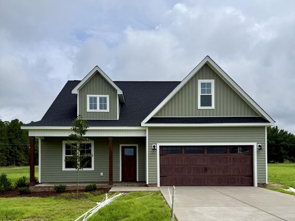 105 Spring Meadows Drive, Aberdeen, NC 28315