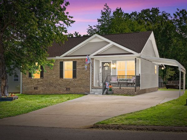 1803 Northwind Dr, Clarksville, TN 37042