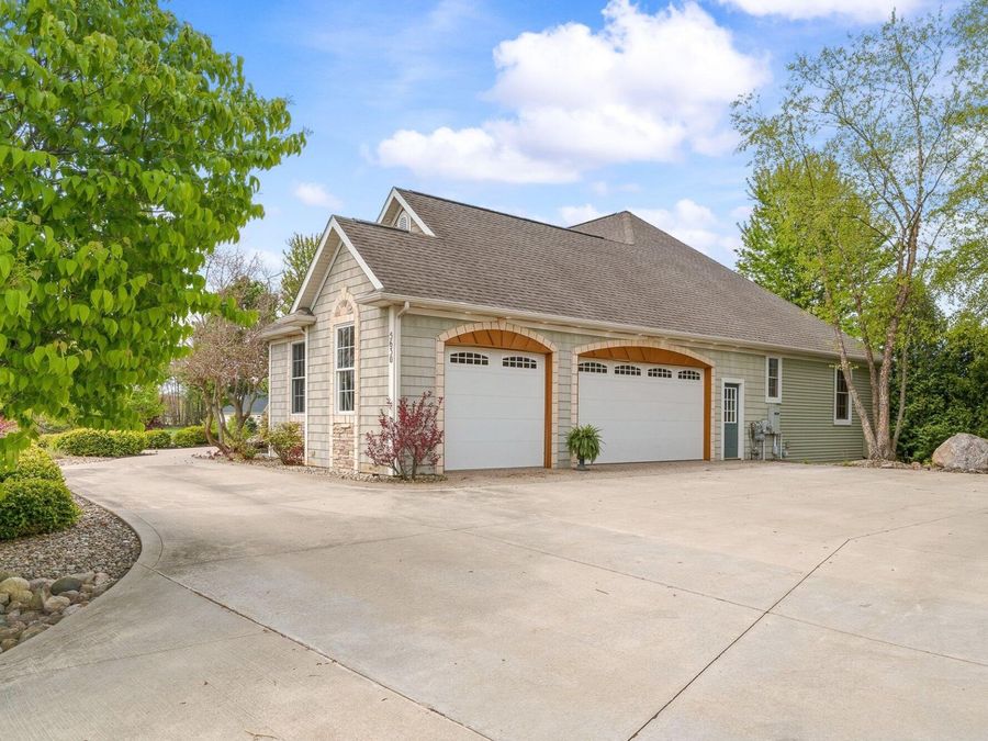 Property Image 62