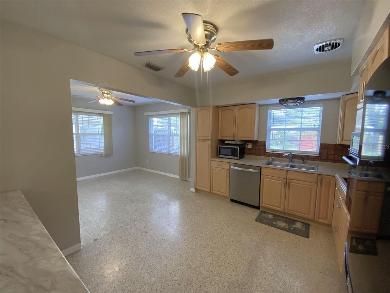 5545 3rd Ave N, Saint Petersburg, FL 33710 Photo