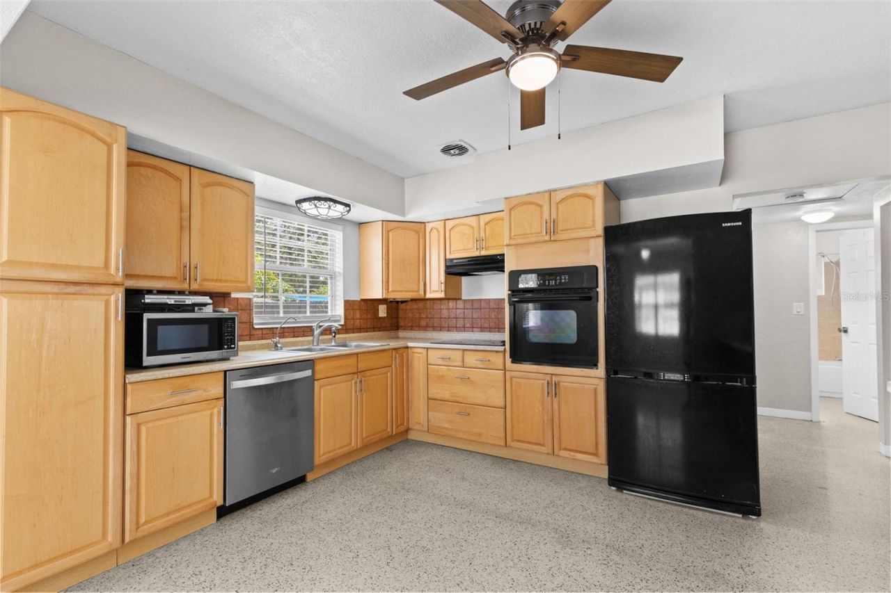 5545 3rd Ave N, Saint Petersburg, FL 33710 Photo