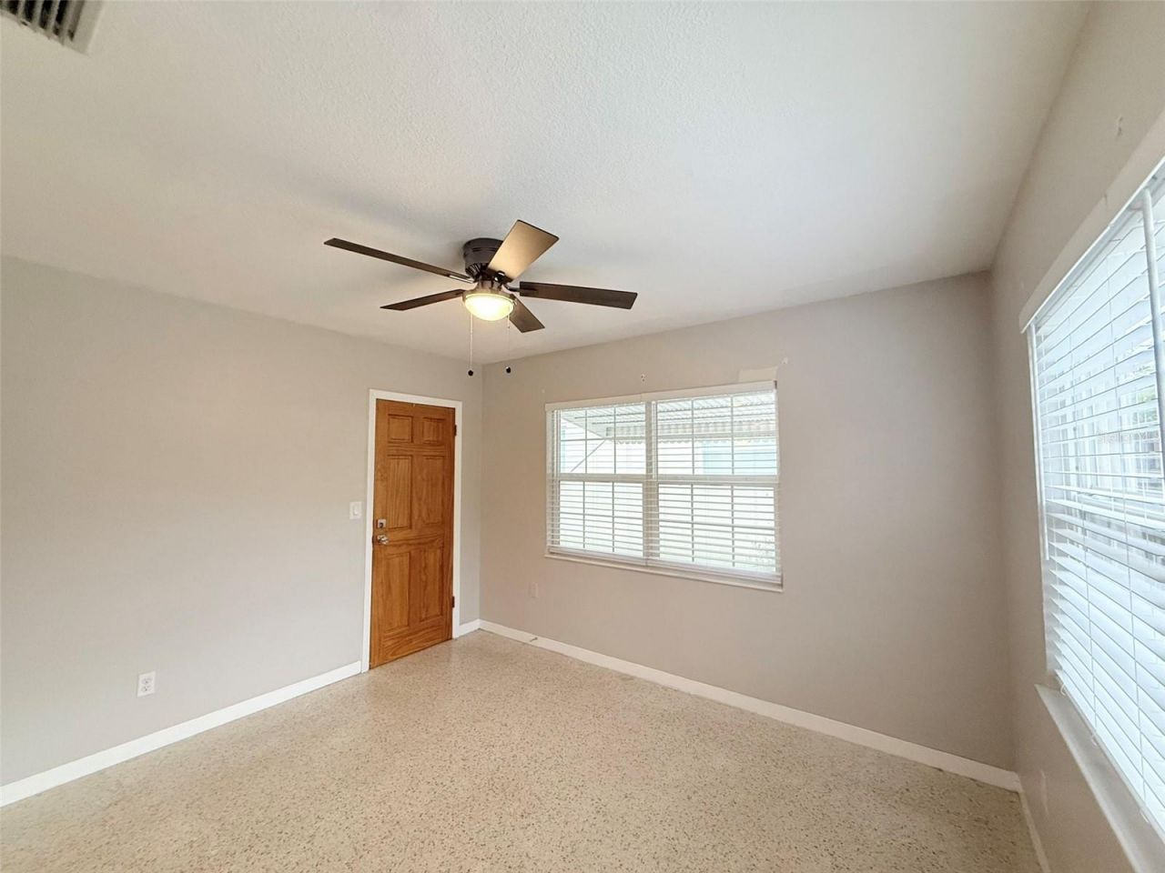 5545 3rd Ave N, Saint Petersburg, FL 33710 Photo