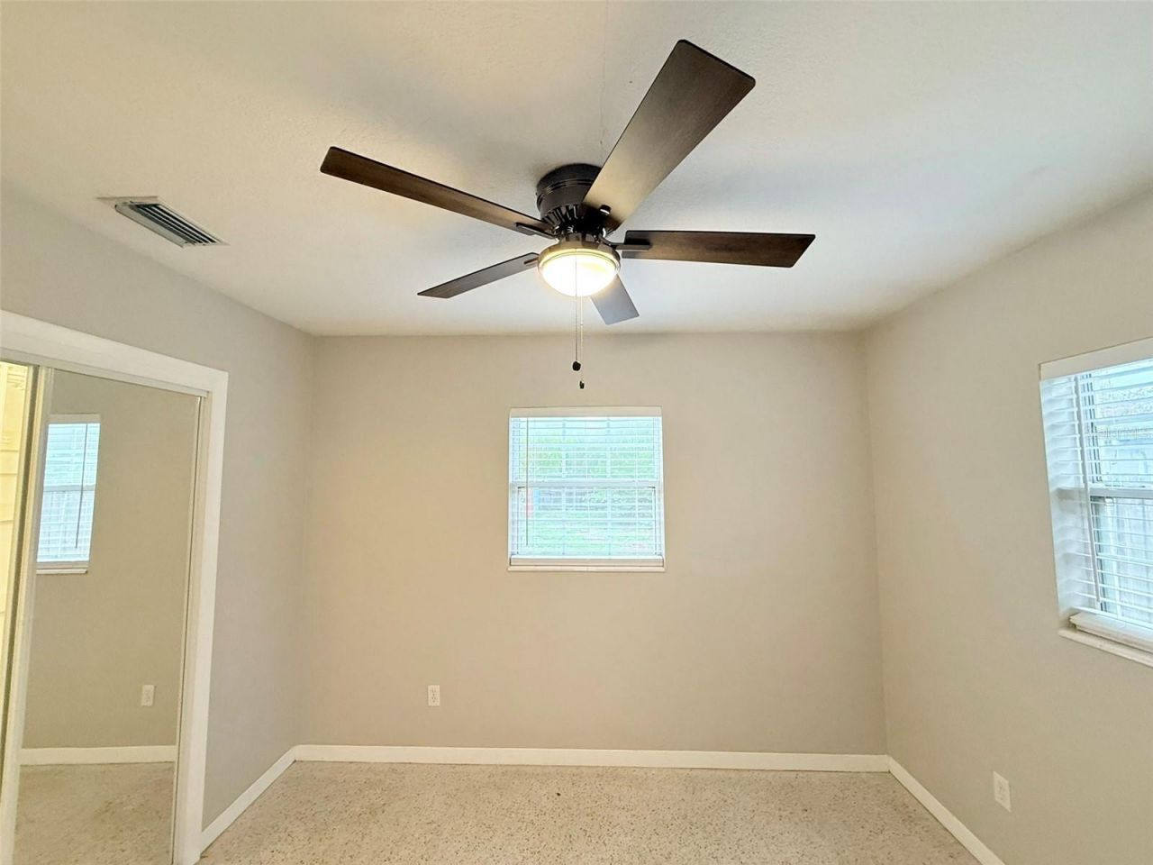 5545 3rd Ave N, Saint Petersburg, FL 33710 Photo