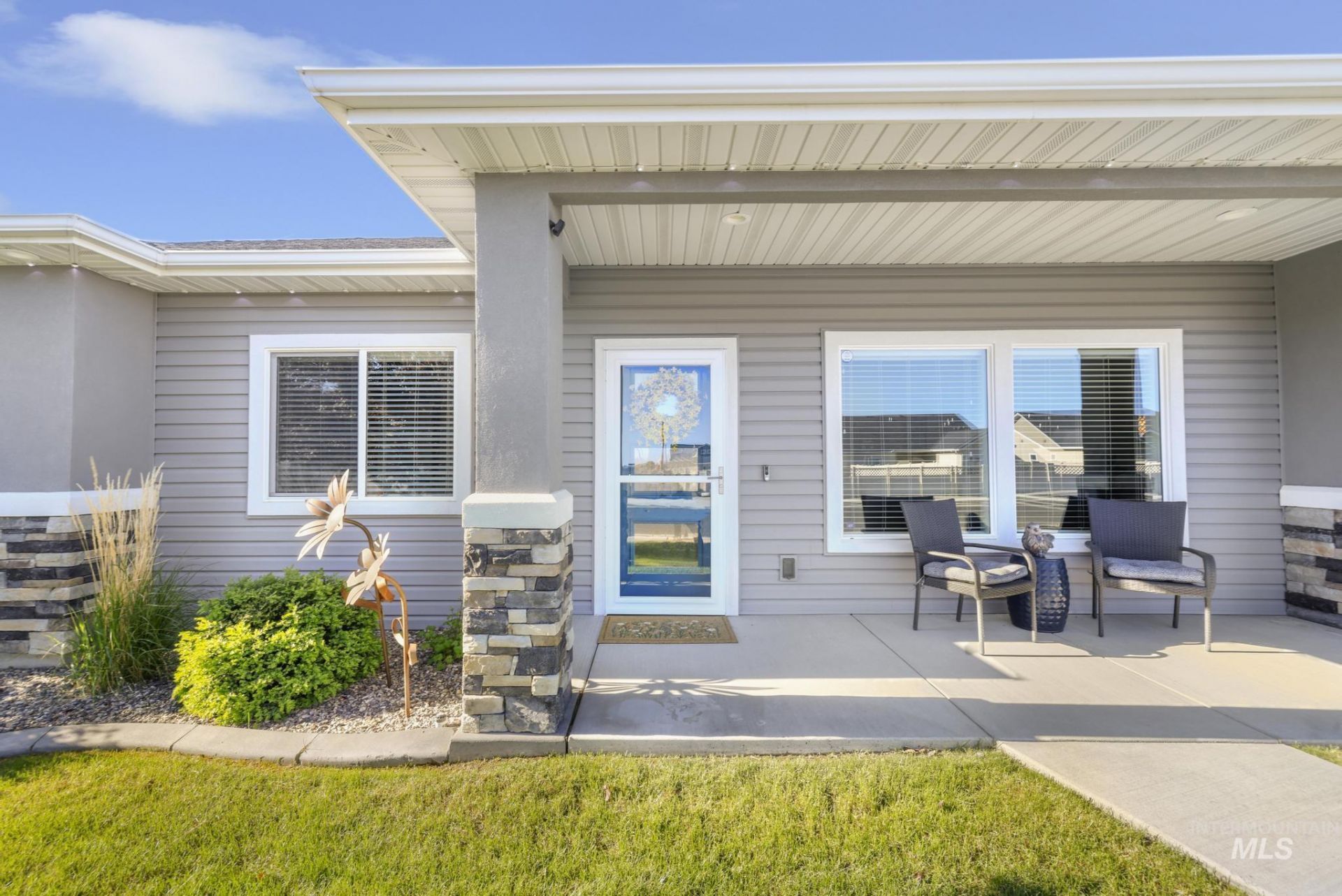1050 Birchton Loop, Twin Falls, ID 83301 Main Photo