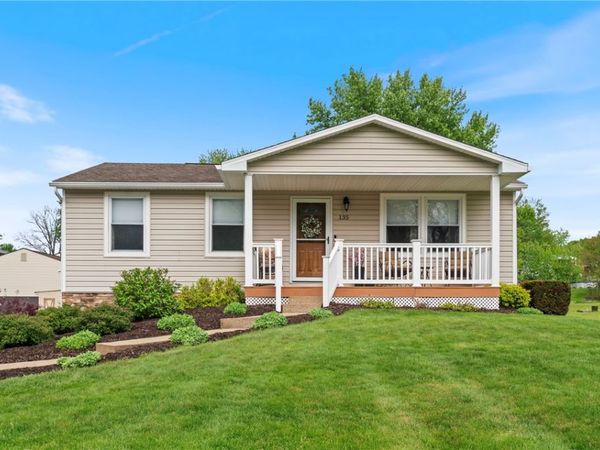 135 Fox Run Rd, Cranberry Twp, PA 16066
