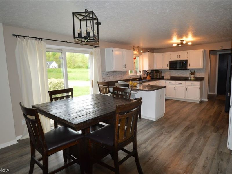 12555 Akron Canfield Road, North Jackson, OH 44451 Photo 10